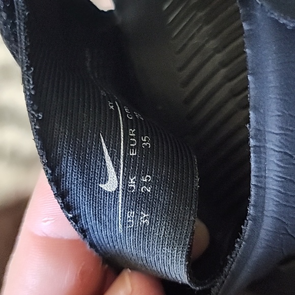 Black unisex Nike water shoes sandals sz 3Y - Picture 5 of 5